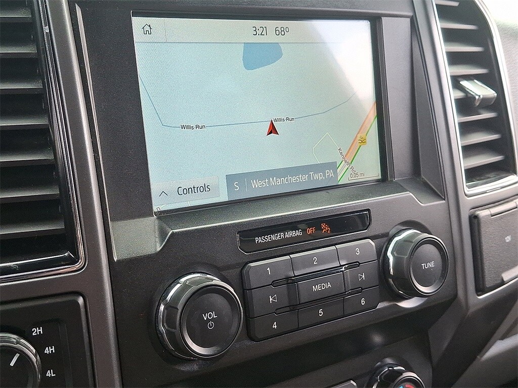 2019 Ford F-150 XLT photo 3