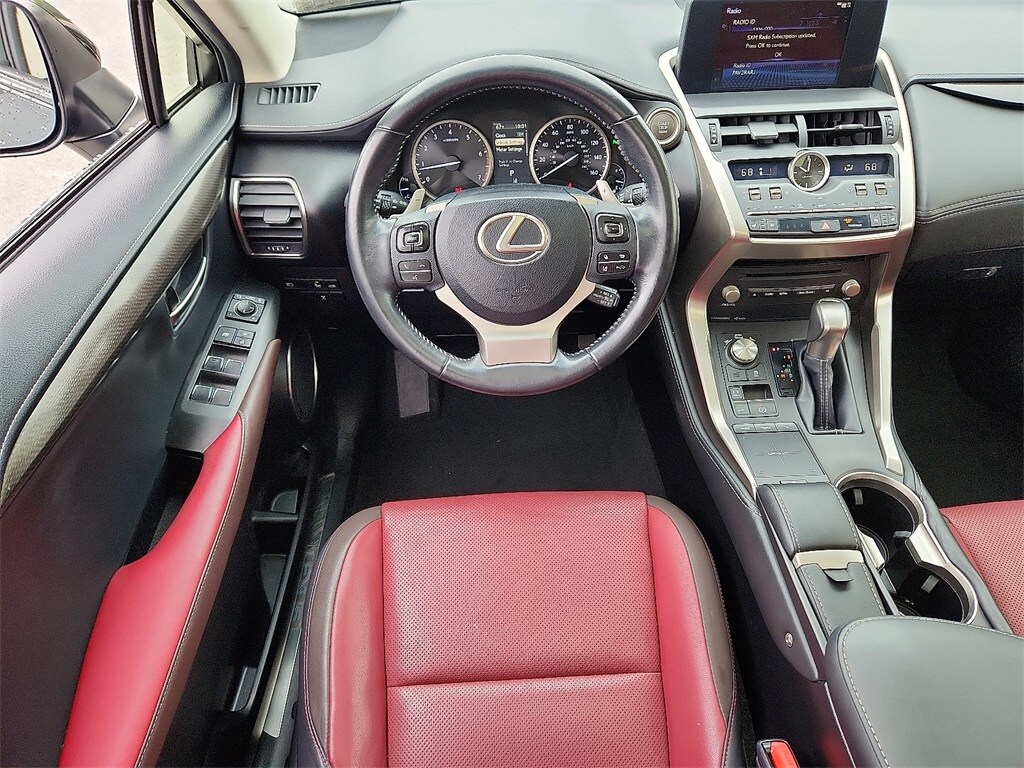 2019 Lexus NX 300 Luxury photo 2