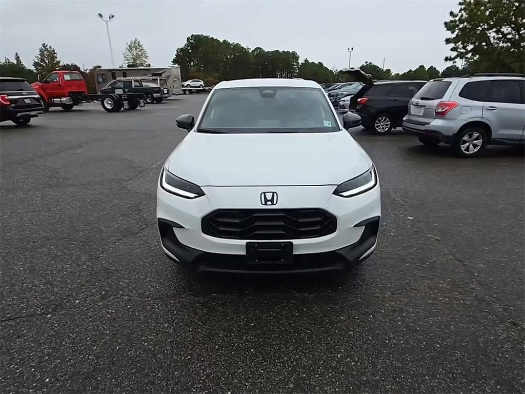 2023 Honda HR-V Sport photo 2