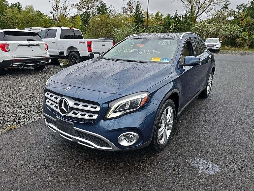 2020 Mercedes Benz GLA 250 4MATIC photo 2