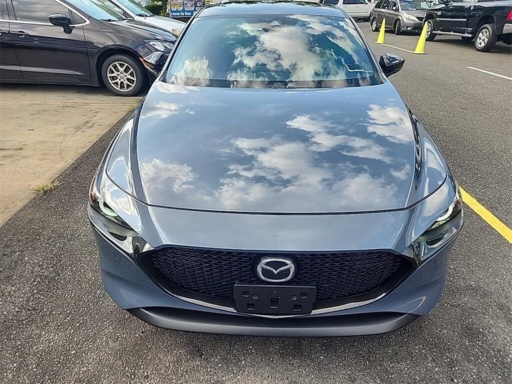 2022 Mazda Mazda3 2.5 Turbo Hatchback photo 2