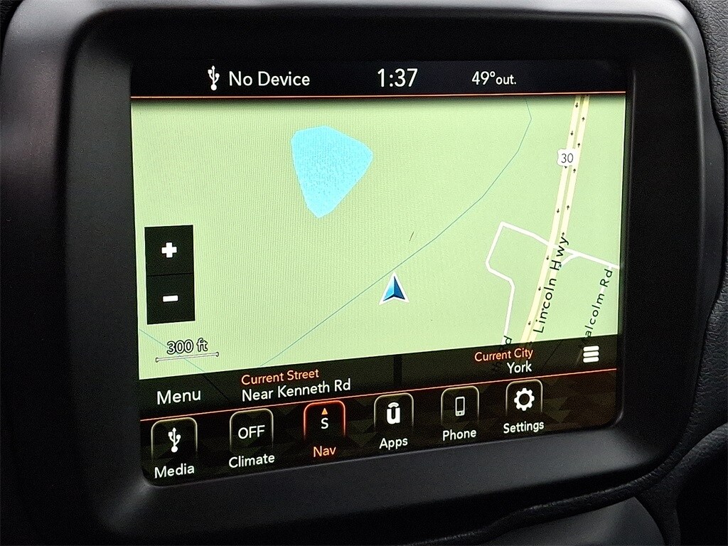 2023 Jeep Renegade Latitude photo 3