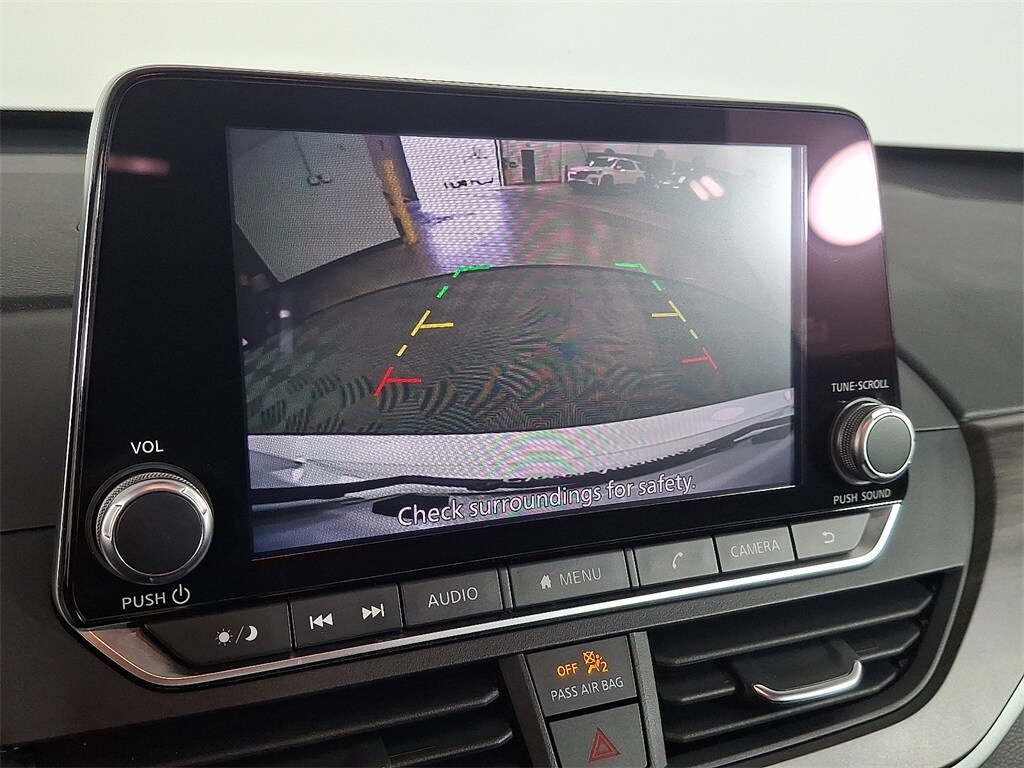 2024 Nissan Altima 2.5 SV photo 4