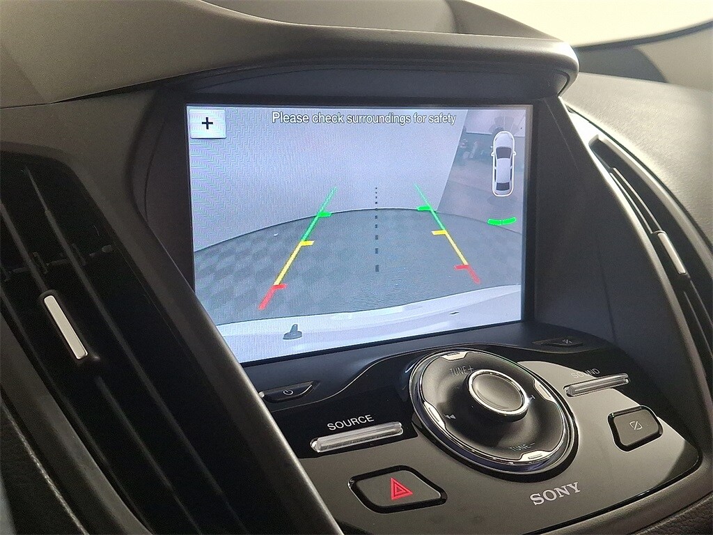 2019 Ford Escape Titanium photo 4