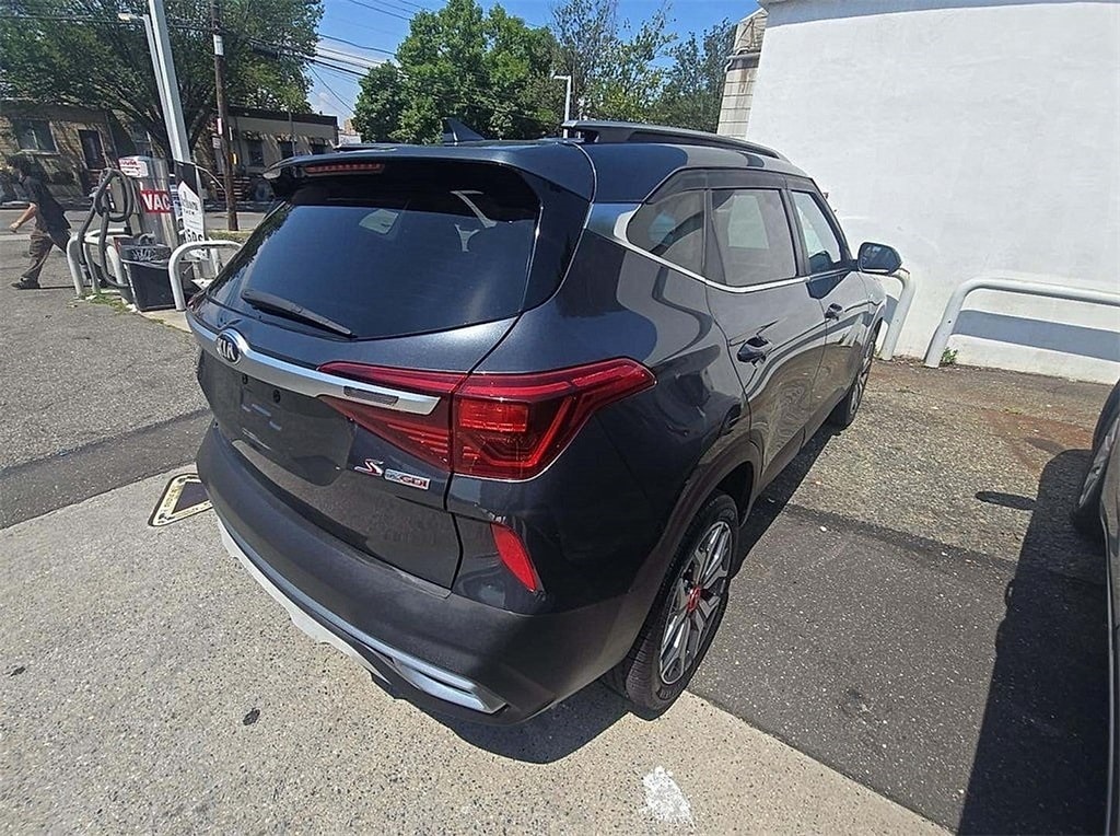 2021 Kia Seltos S photo 4