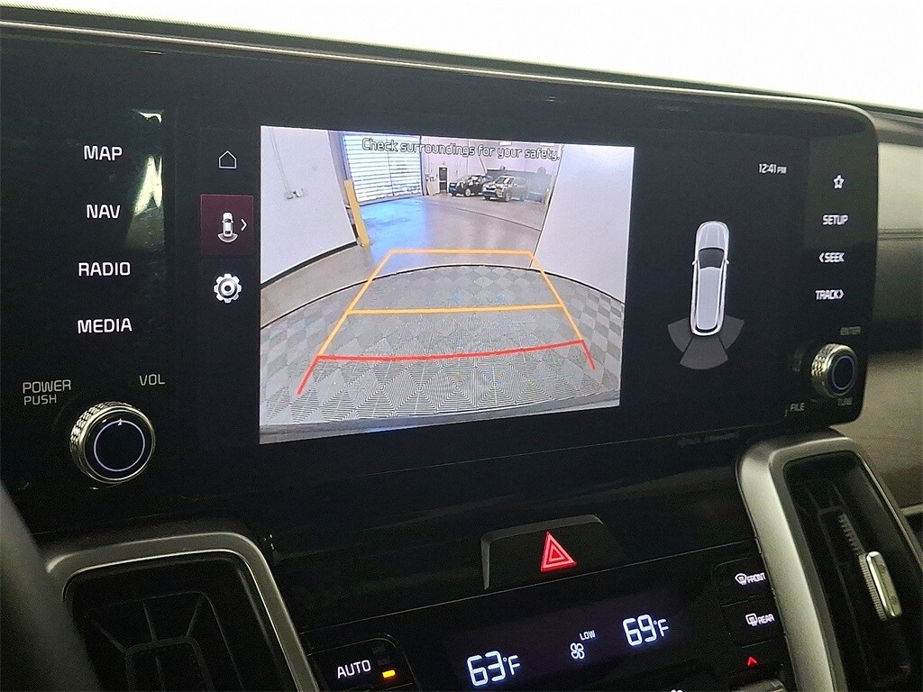 2023 Kia Sorento X-Line S photo 4