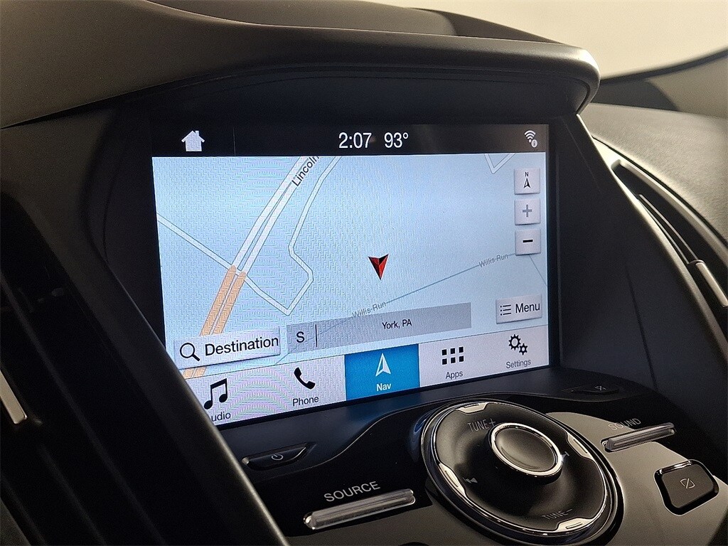2019 Ford Escape Titanium photo 3
