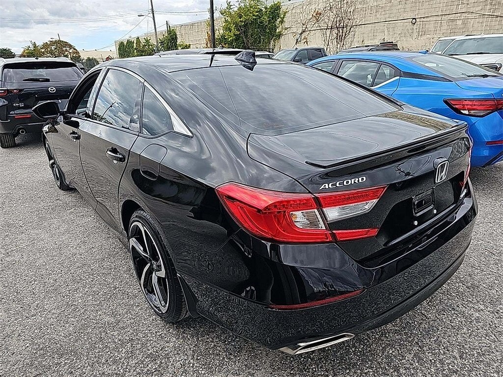 2021 Honda Accord Sport photo 3