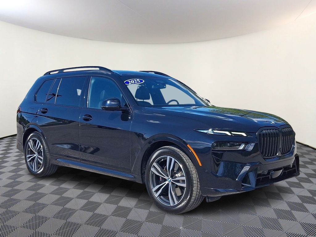 2025 BMW X7 xDrive40i's photo