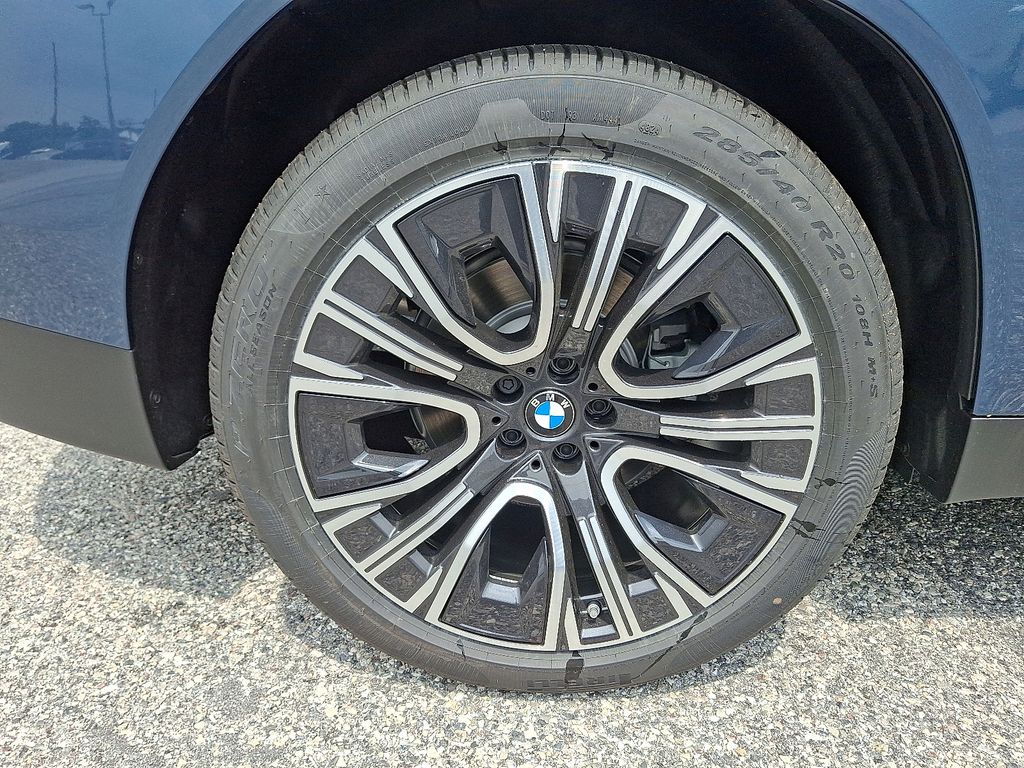 2025 BMW X3 30 - Photo 8
