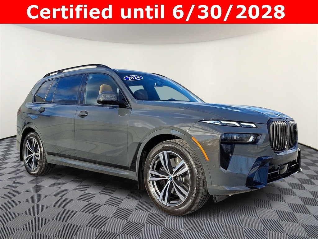 2024 BMW X7 40i's photo