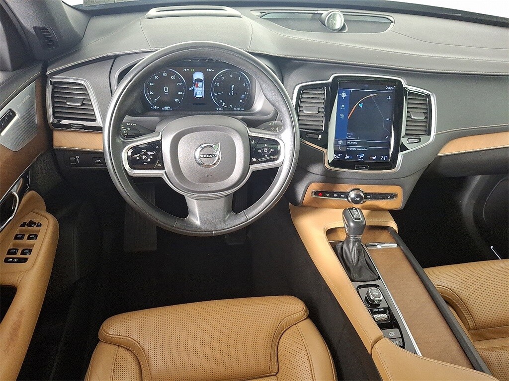 2019 Volvo XC90 T6 Inscription photo 2