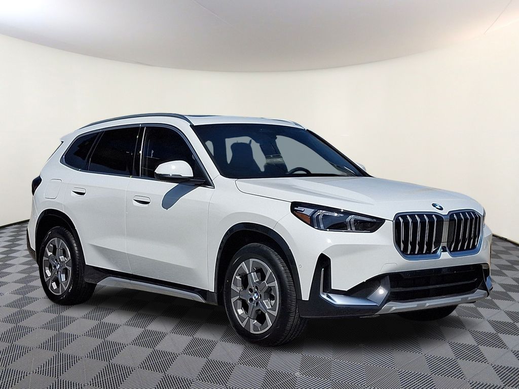 2026 BMW X1 xDrive28i's photo