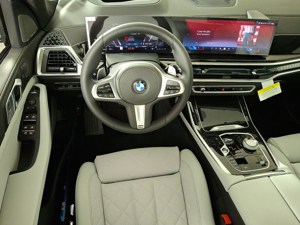 5UX23EM02V9581526