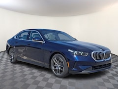 2026 BMW 530i 530i xDrive Sedan