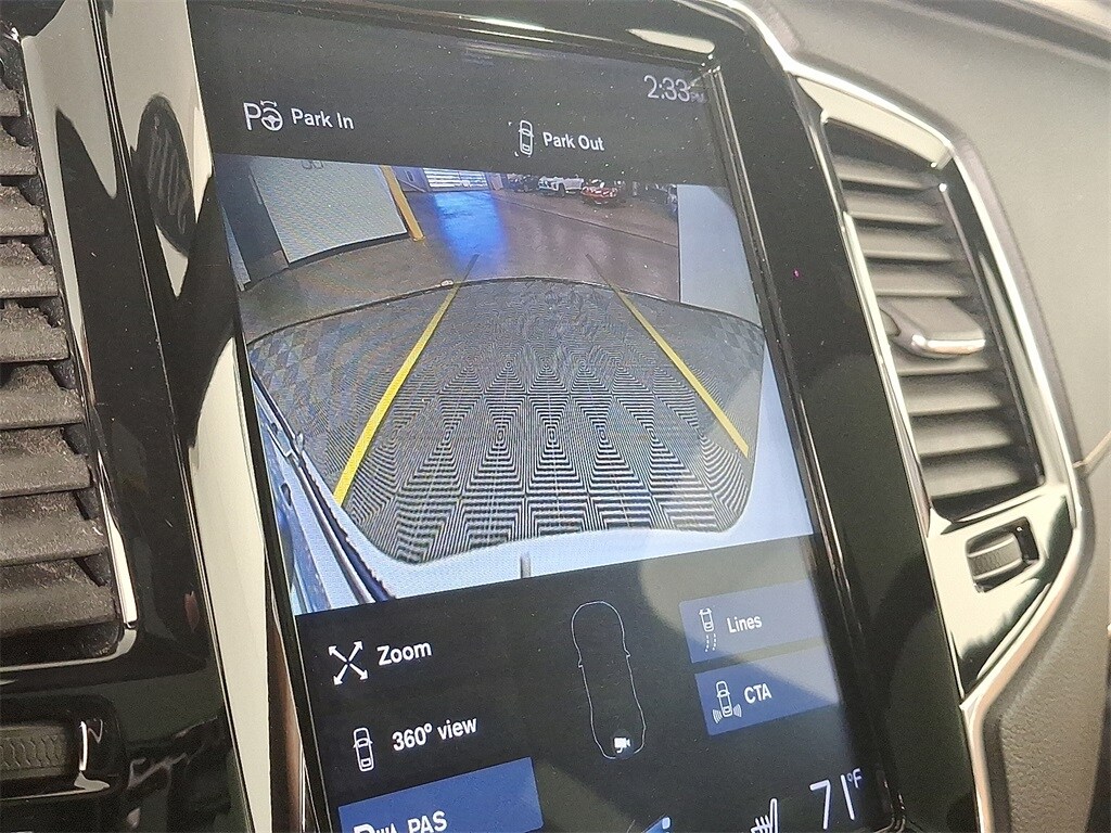 2019 Volvo XC90 T6 Inscription photo 2