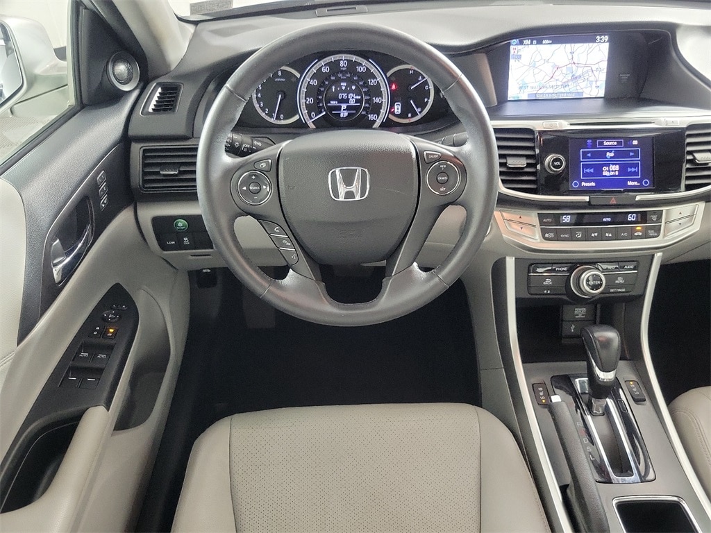 Used 2013 Honda Accord EX-L with VIN 1HGCR2F8XDA106405 for sale in Duncannon, PA