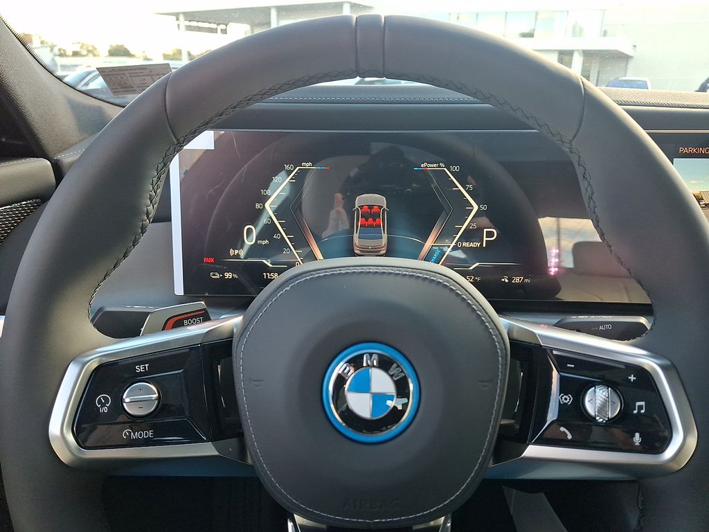 2026 BMW i7 60 - Photo 14