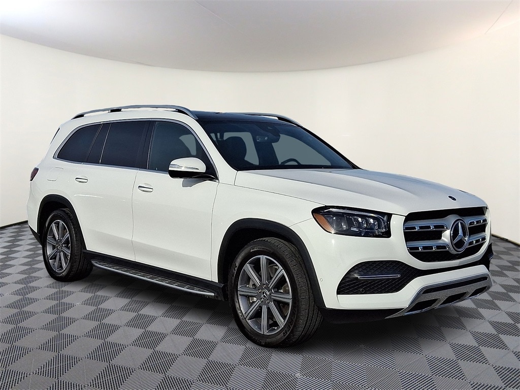 2022 Mercedes-Benz GLS GLS450's photo
