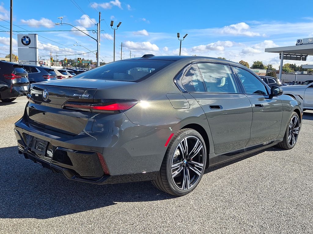 2026 BMW i7 60 - Photo 7