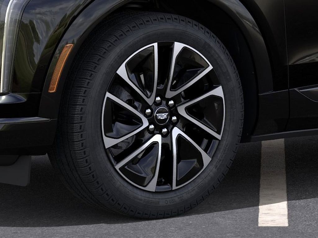 2026 Cadillac OPTIQ Sport - Photo 9