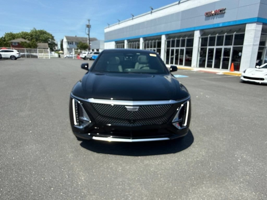 Certified 2024 Cadillac LYRIQ Luxury 2 with VIN 1GYKPRRL7RZ122847 for sale in Flemington, NJ