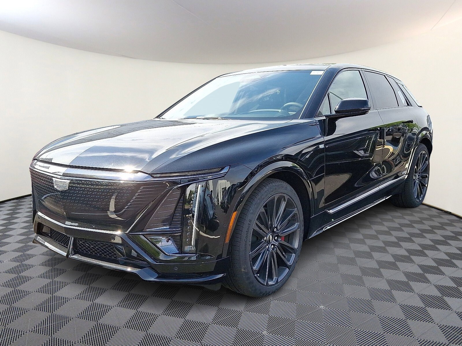 2026 Cadillac Lyriq photo 3
