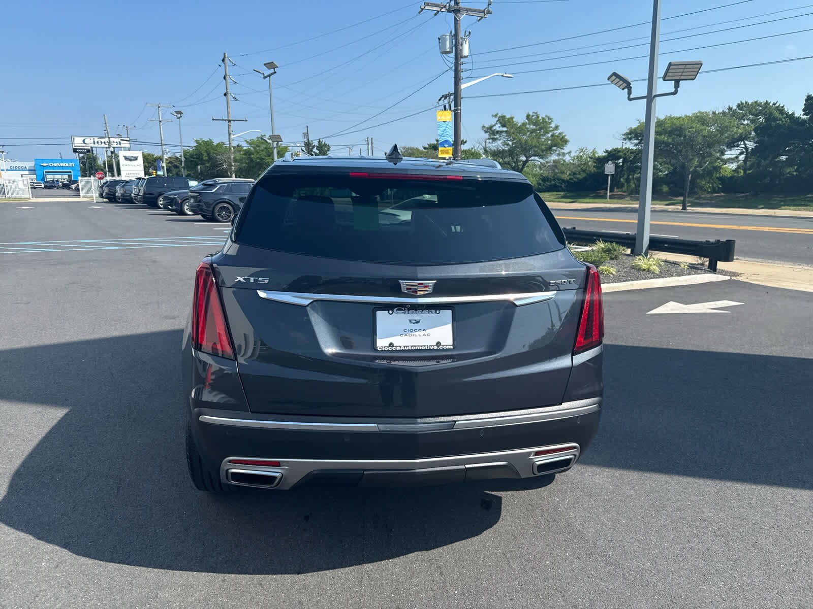 2022 Cadillac XT5 Premium Luxury photo 4