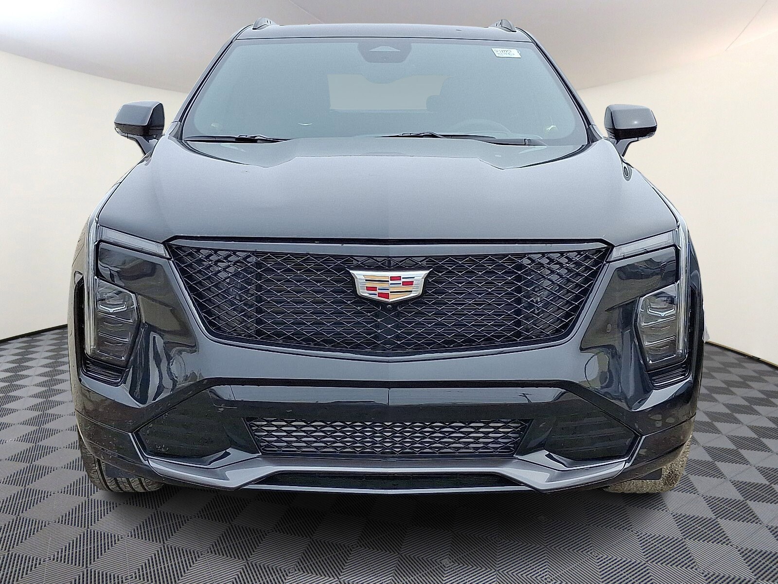 2025 Cadillac XT4 Sport photo 2