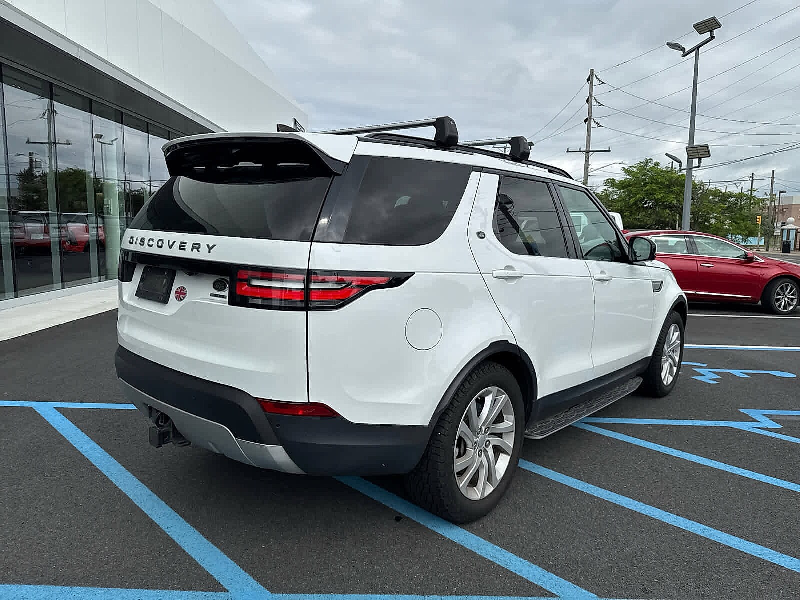 2018 Land Rover Discovery HSE photo 4