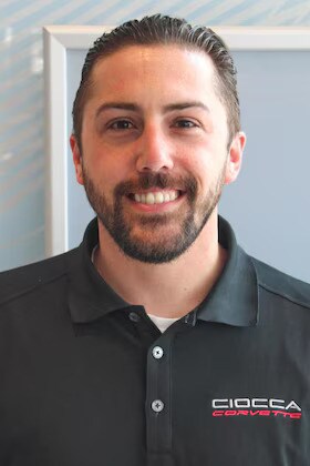 Staff member Dane DeFeo from ID_00947aa6bcfe