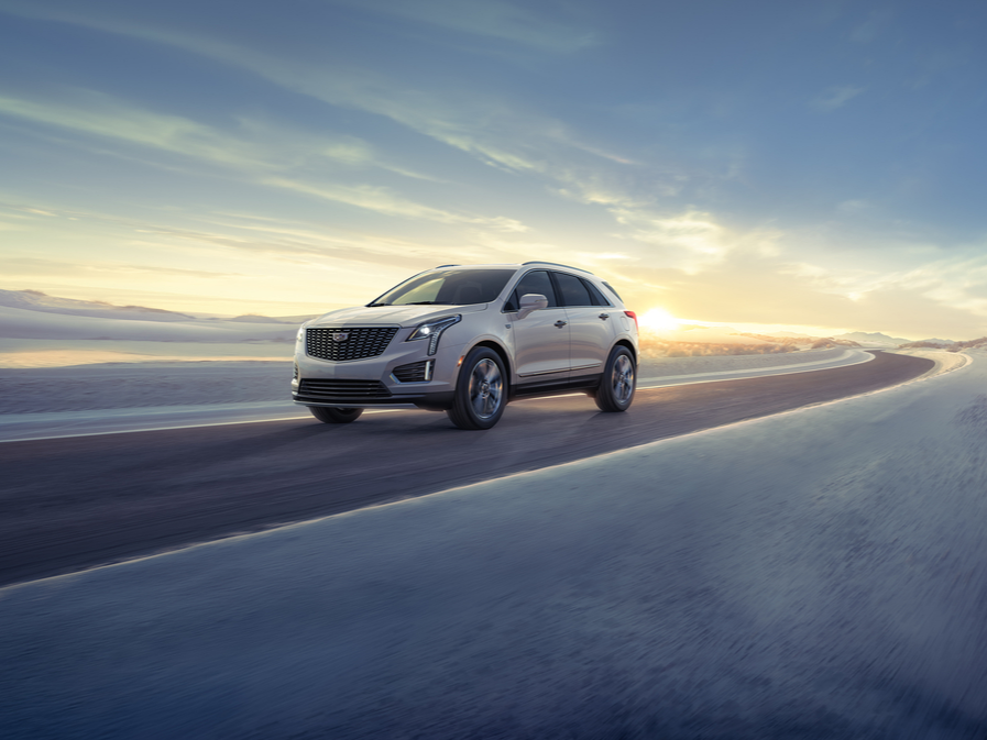 Cadillac XT5 2026 Cadillac XT5 running on a snowy highway