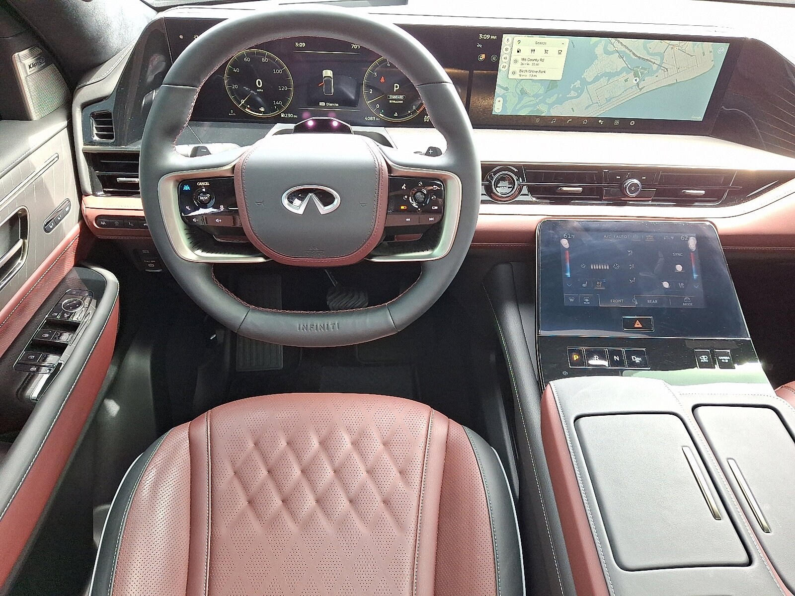 2025 Infiniti QX80 photo 2