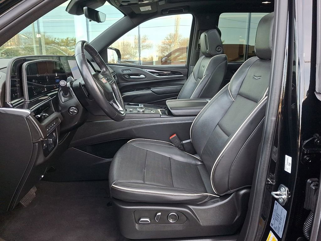 2024 Cadillac Escalade Sport - Photo 21