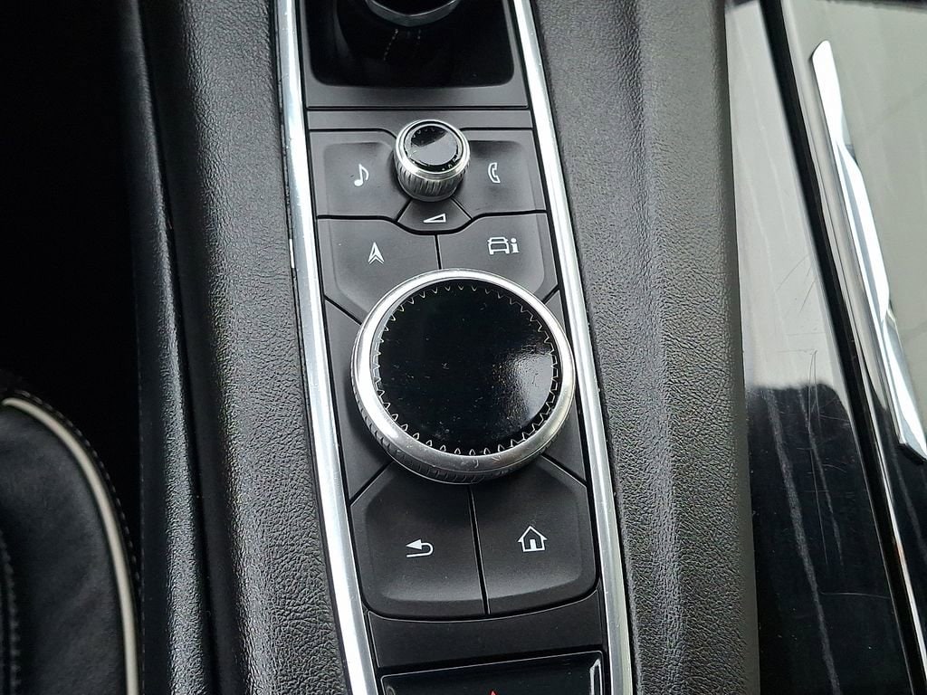2024 Cadillac Escalade Sport - Photo 31