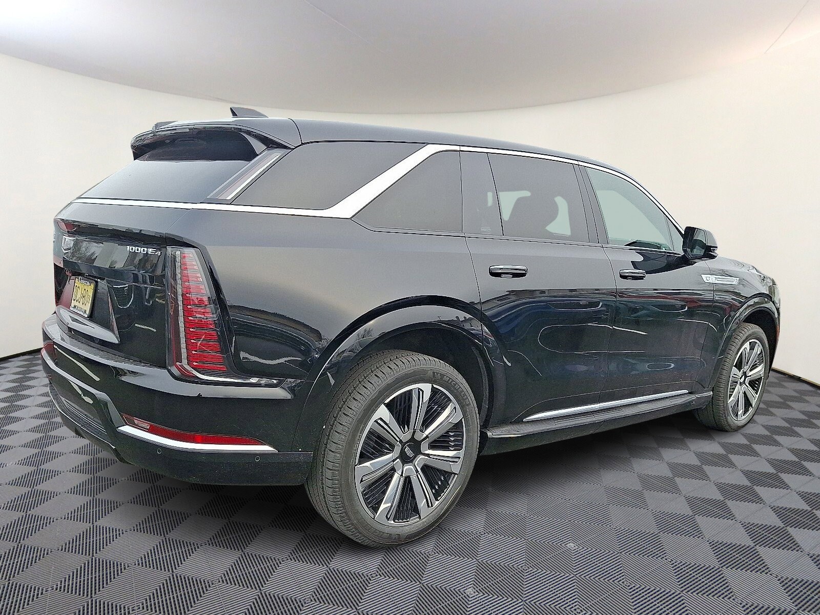 2025 Cadillac Escalade IQ Luxury photo 4