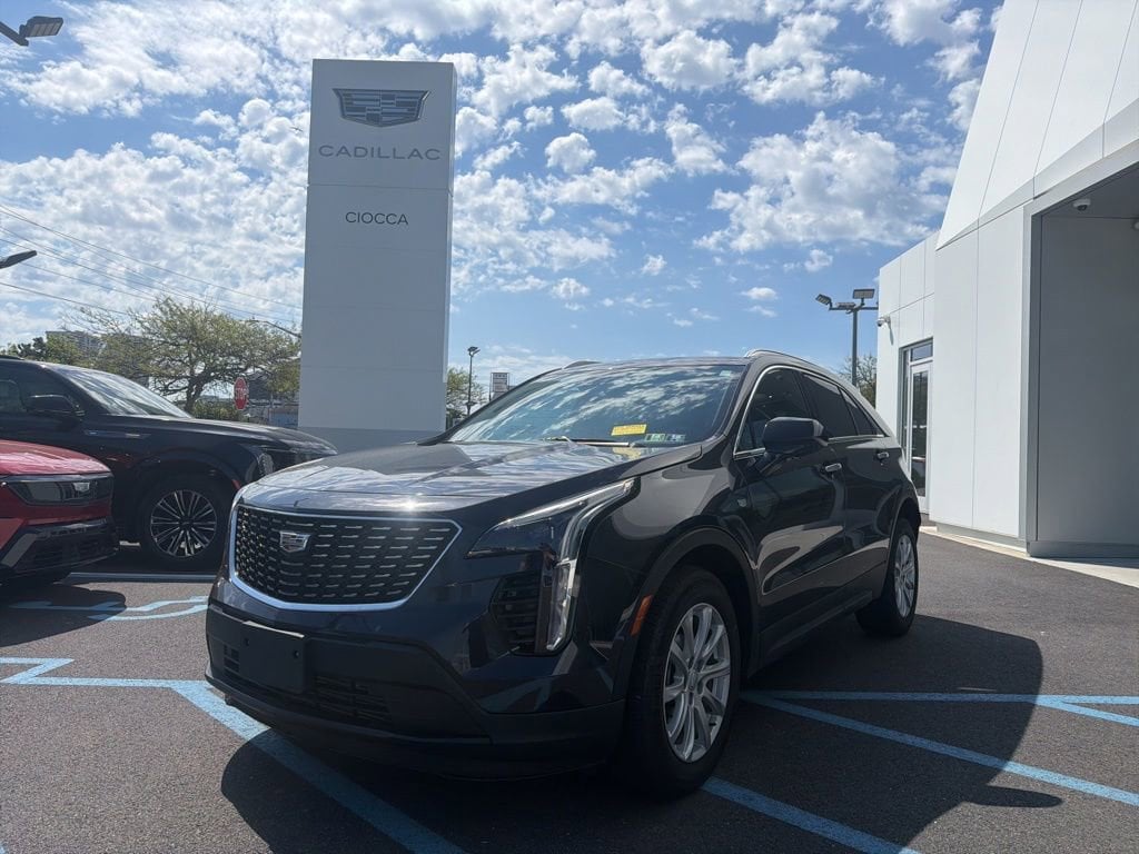 2023 Cadillac XT4 Luxury AWD's photo