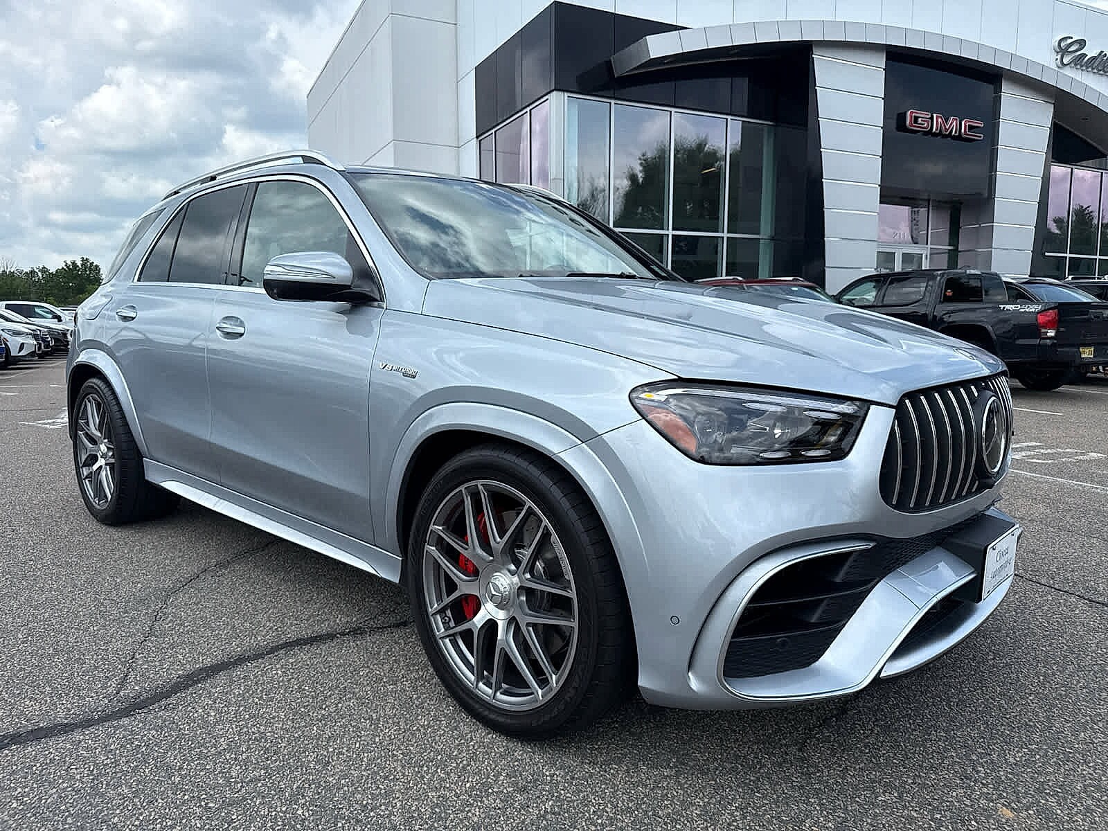 2024 Mercedes Benz GLE S photo 3