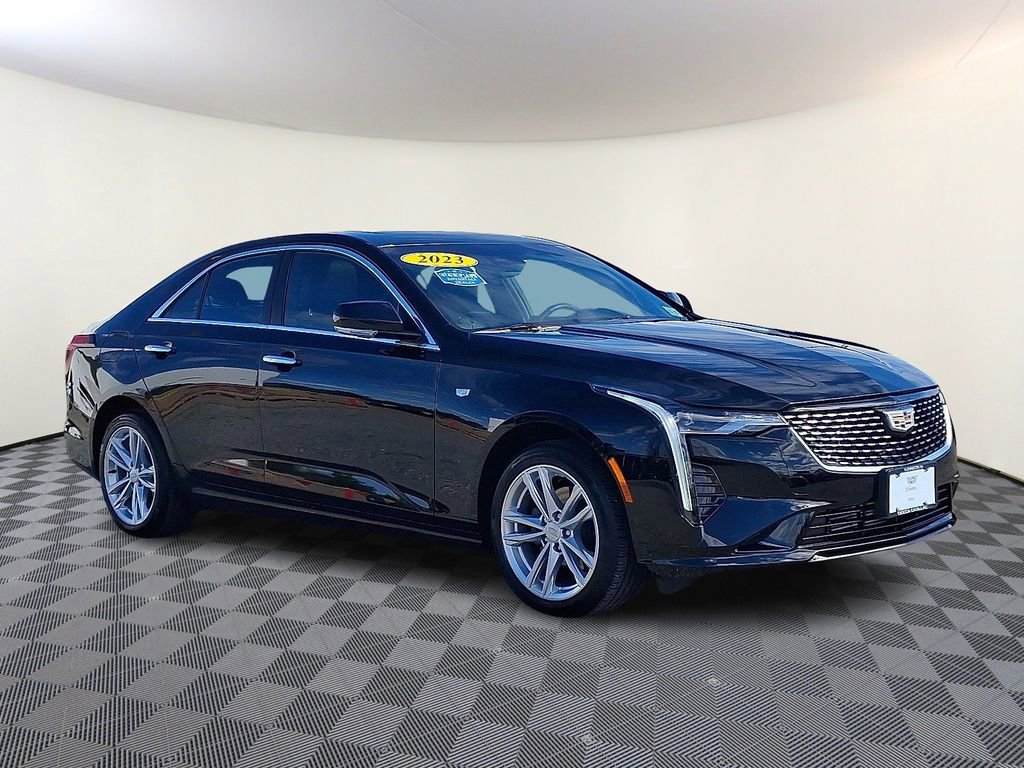 2023 Cadillac CT4 Luxury photo 3