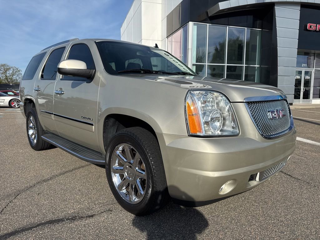 2014 Gmc Yukon Denali photo 3