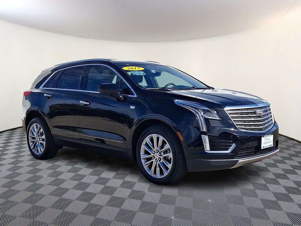 2017 Cadillac XT5 Platinum photo 3