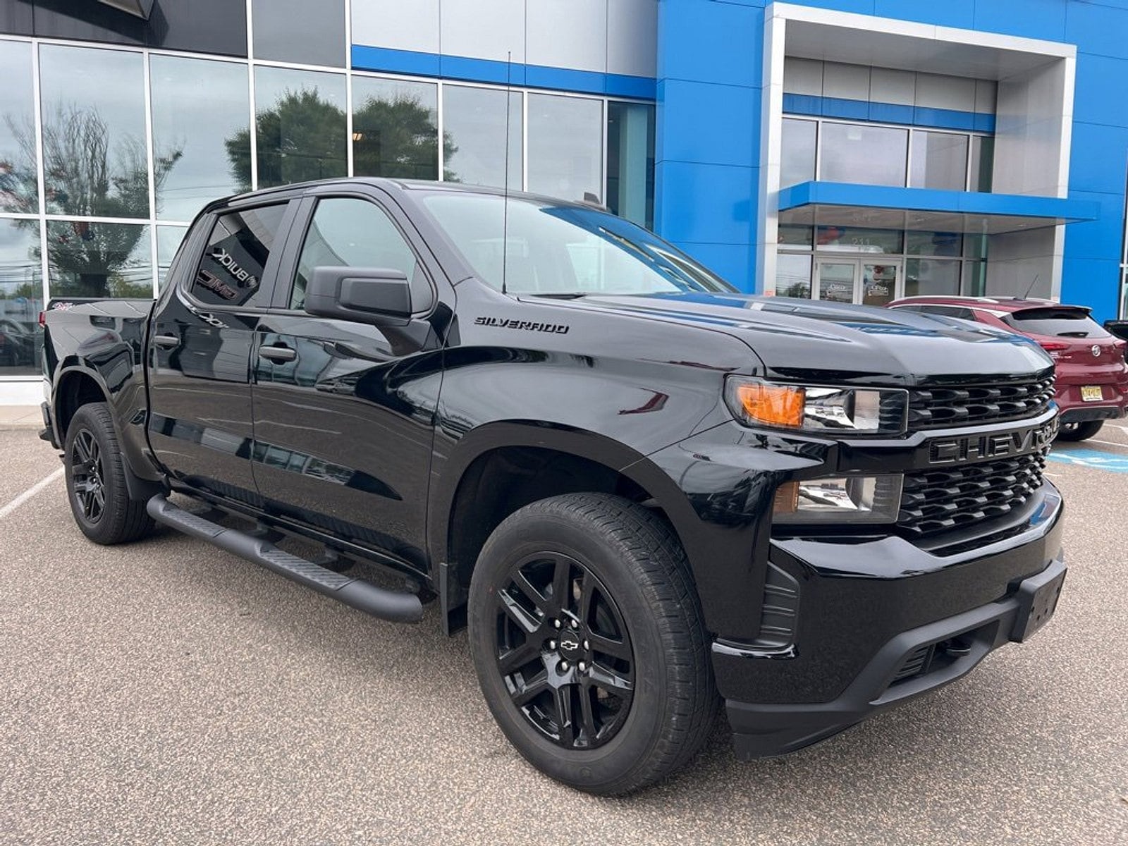 Used 2021 Chevrolet Silverado 1500 Custom with VIN 1GCPYBEK9MZ353335 for sale in Flemington, NJ