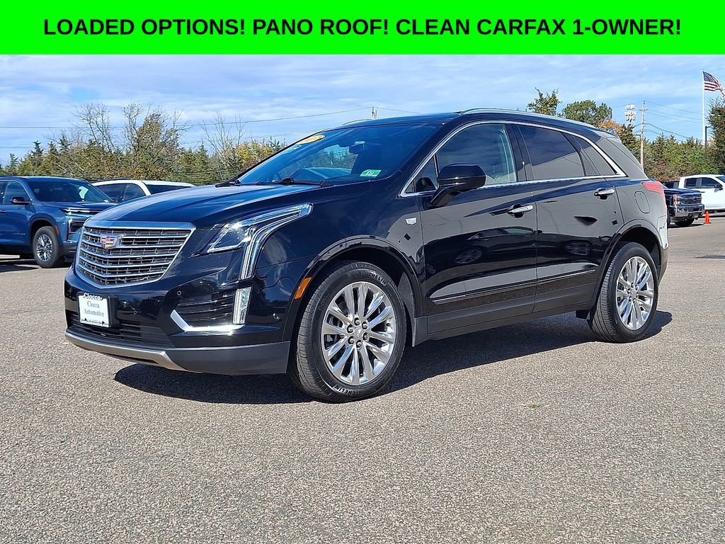 2017 Cadillac XT5 Platinum's photo