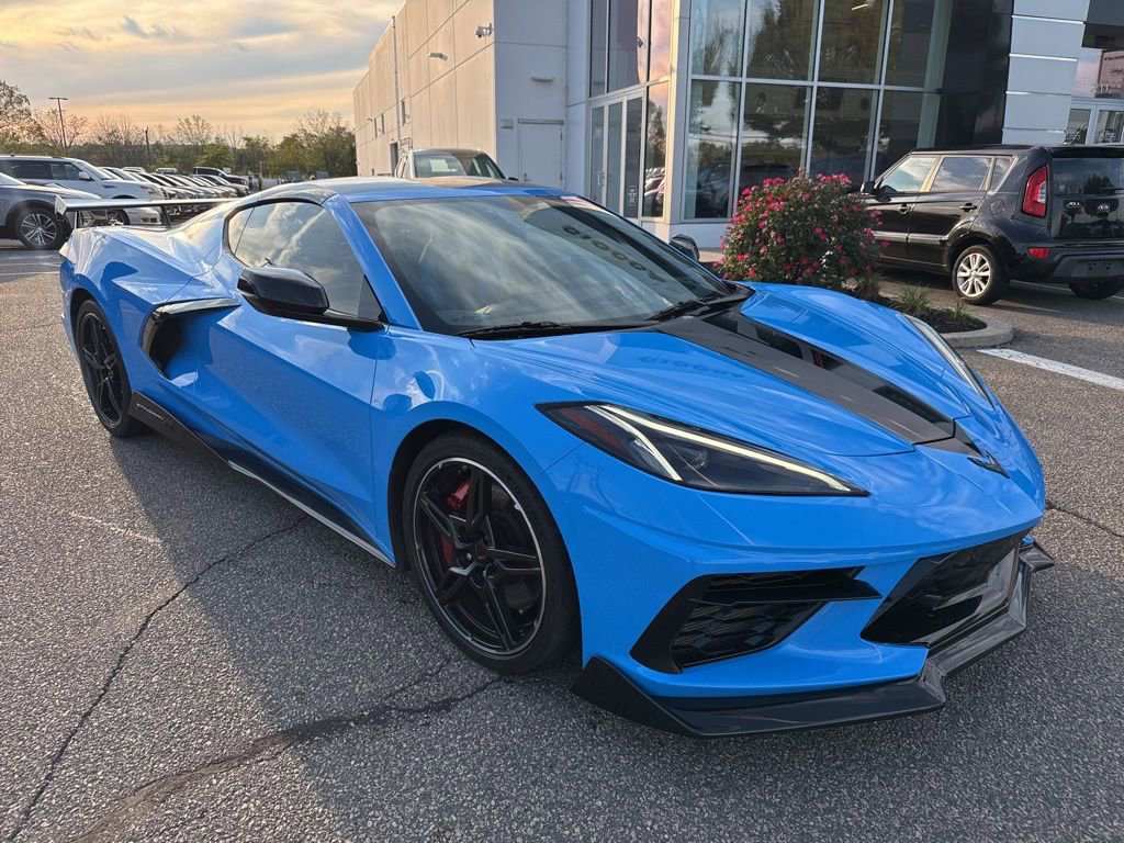 2021 Chevrolet Corvette Stingray 3LT photo 2