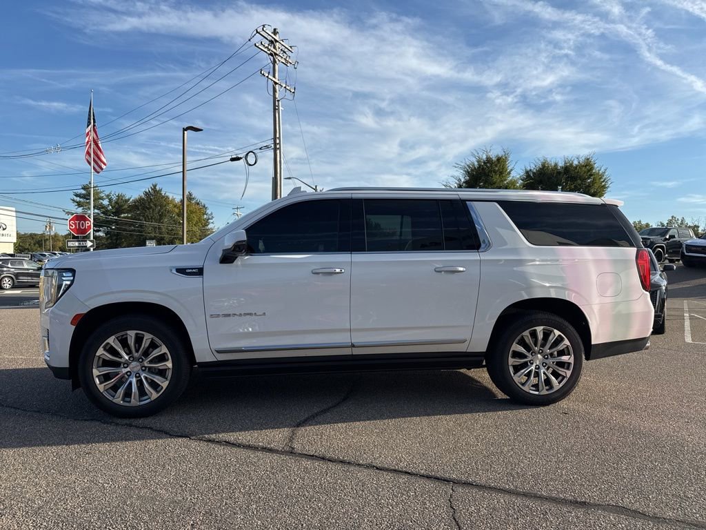 2022 Gmc Yukon XL Denali photo 3