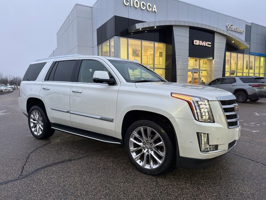 Used 2019 CADILLAC Escalade Luxury SUV