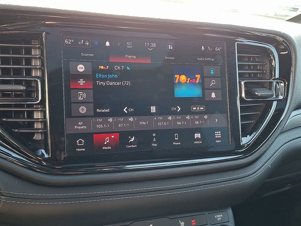 2022 Dodge Durango GT Plus photo 2