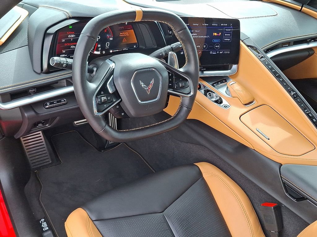 2022 Chevrolet Corvette Stingray 2LT photo 2