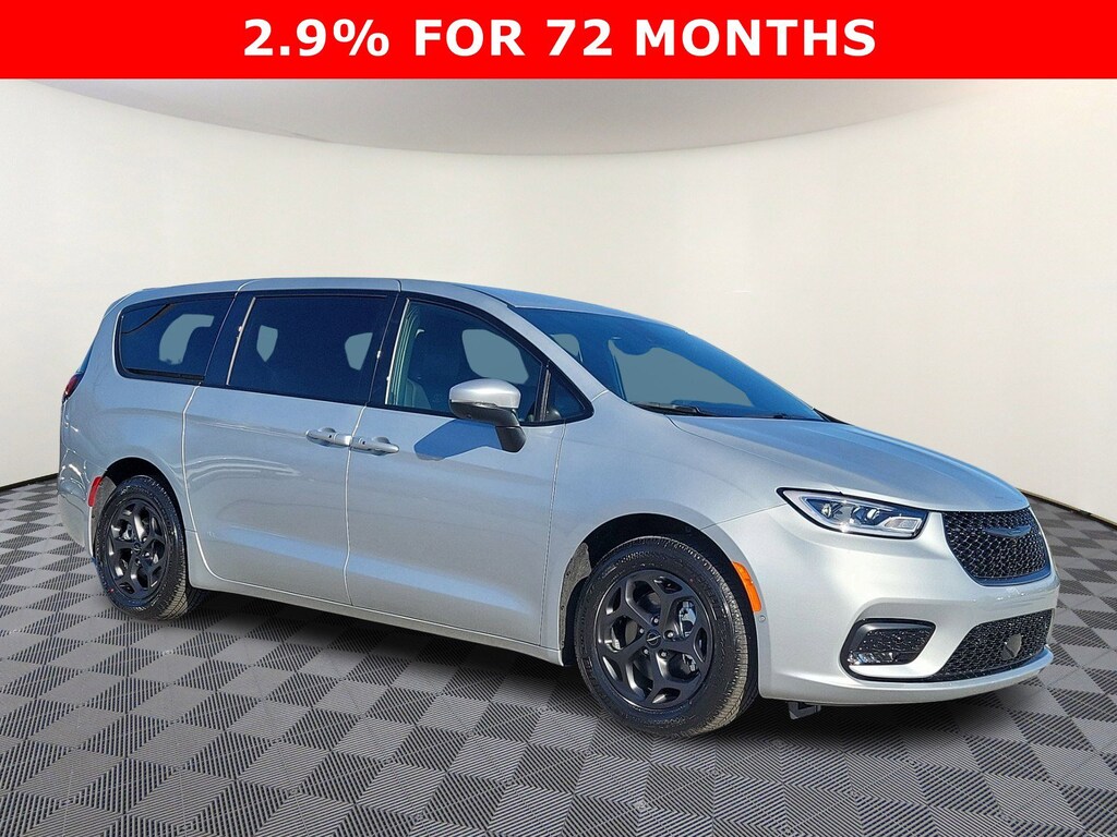 New 2023 Chrysler Pacifica PlugIn Hybrid TOURING L For Sale Hanover PA