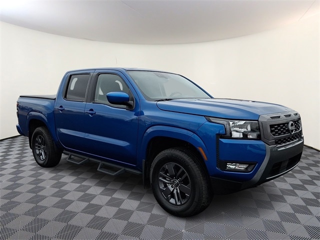 2025 Nissan Frontier SV's photo